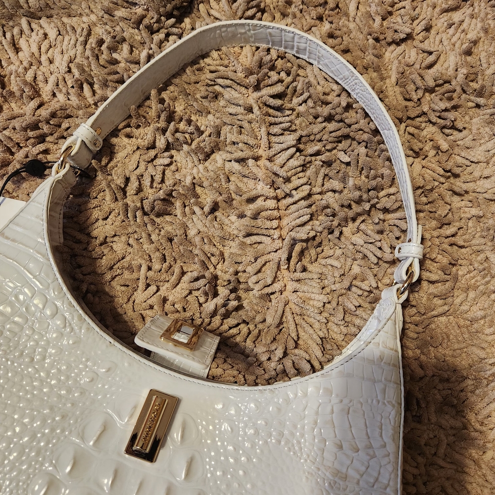 Brahmin Genuine Leather White Shoulder Bag with Gold Hardware 12.5"x12"x3. 5" - Picture 5 of 7